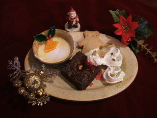 Christmas plate 2011.JPG